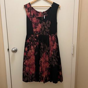 Plenty by Tracy Reese Knee-Length Black Floral Dress Size 6